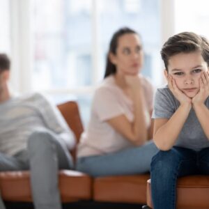 Cómo ayudar niño habilidades sociales